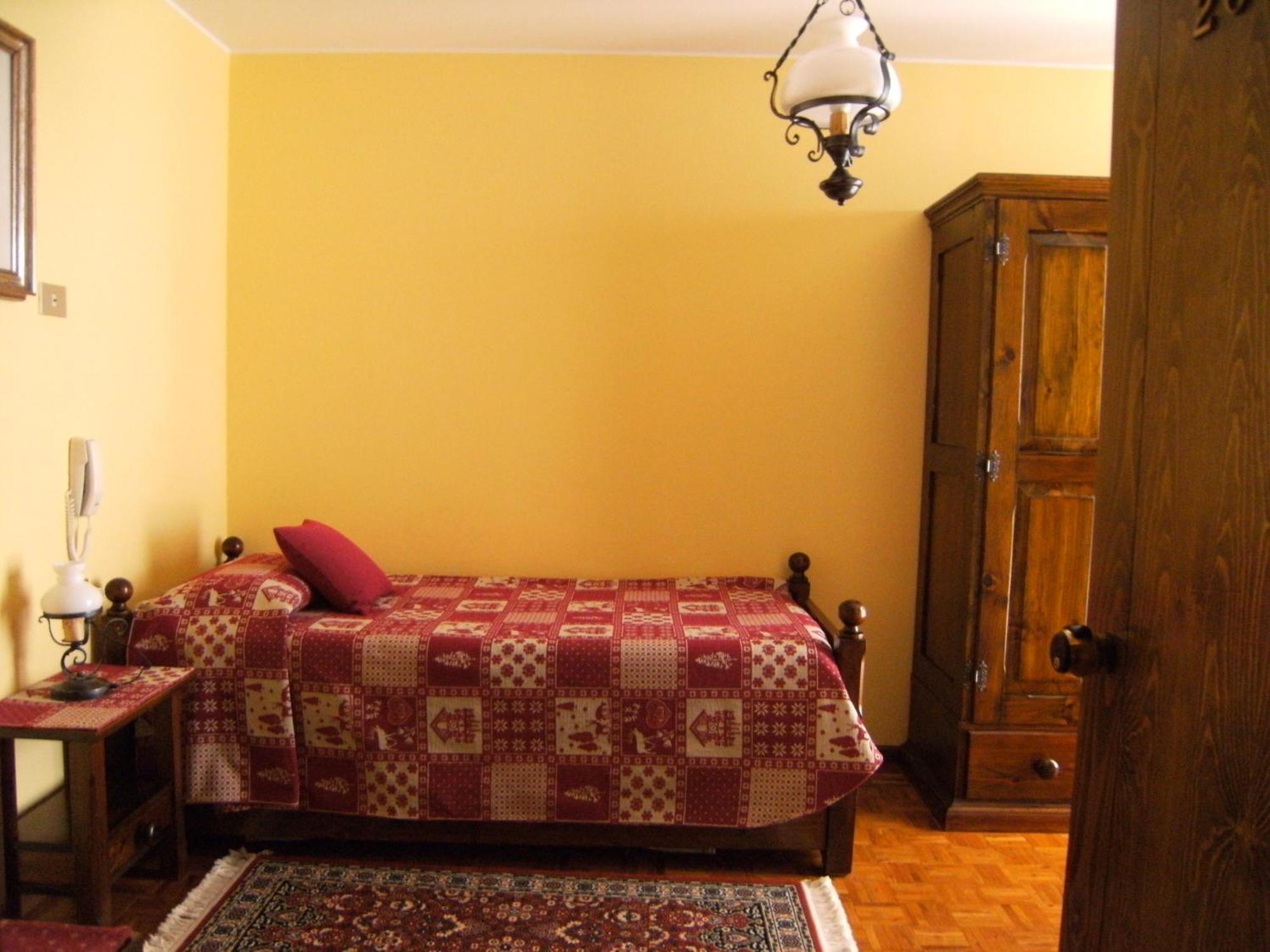 Hotel Garni Thurwieser - B&B Santa Caterina Valfurva Zimmer foto